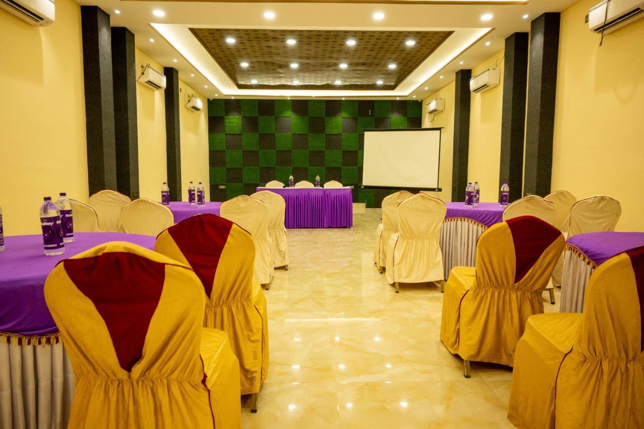 Vinayak Bhavan By Vinayak Hotels Brahmapur Exterior photo